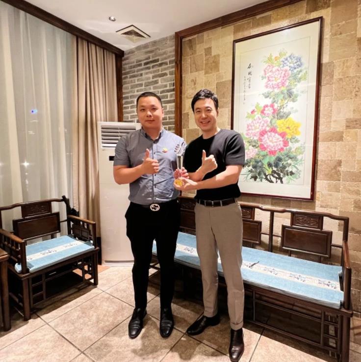 罗宁弟 罗宁弟